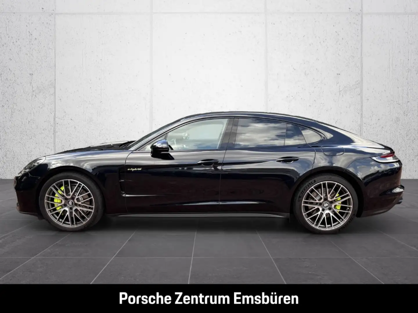 Porsche Panamera 4S E-Hybrid Sportaga Matrix Head-Up Inno Sitzheizu Negro - 2