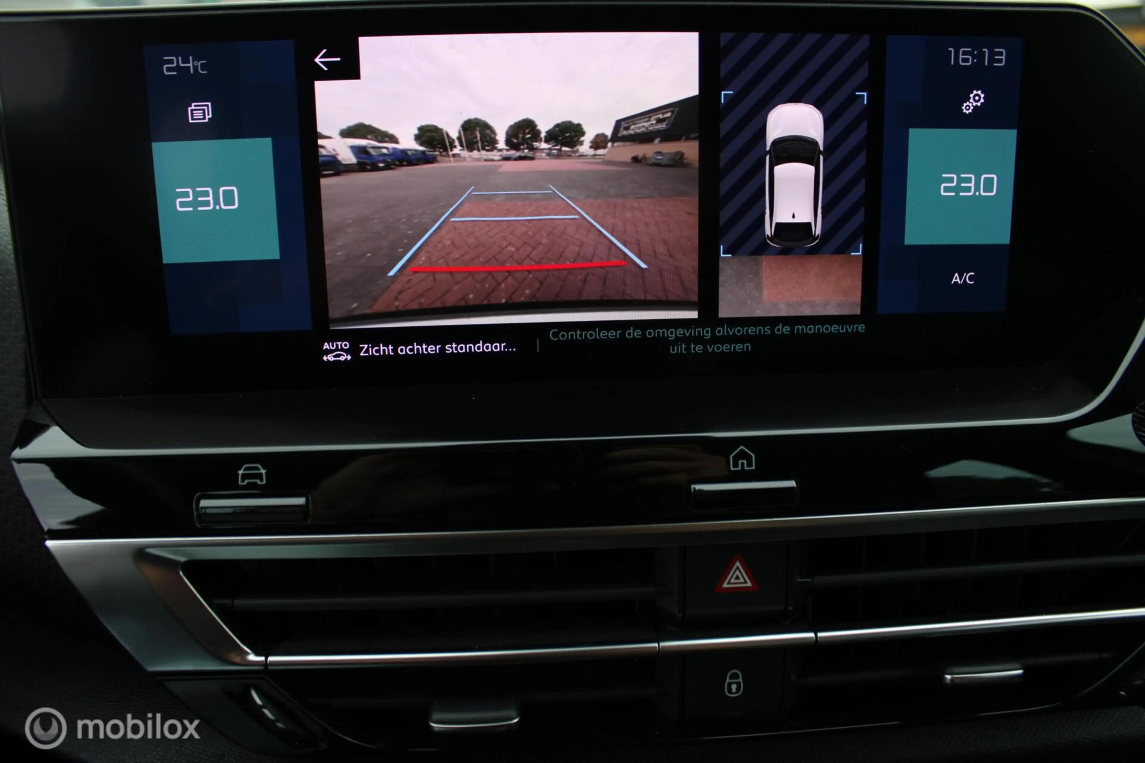 Citroen E-C4 Electric Feel Pack 50 kWh, Head-up display, Half leer/stof, — photo 42