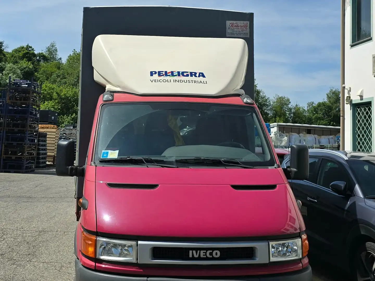 Iveco Daily 35.13 Червоний - 1