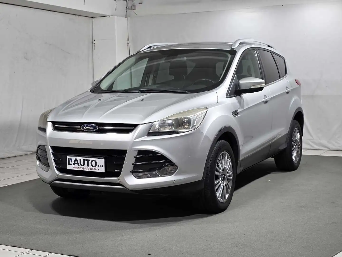 Ford Kuga 2.0 TDCI 140 CV 4WD Powershift Plus Argent - 1