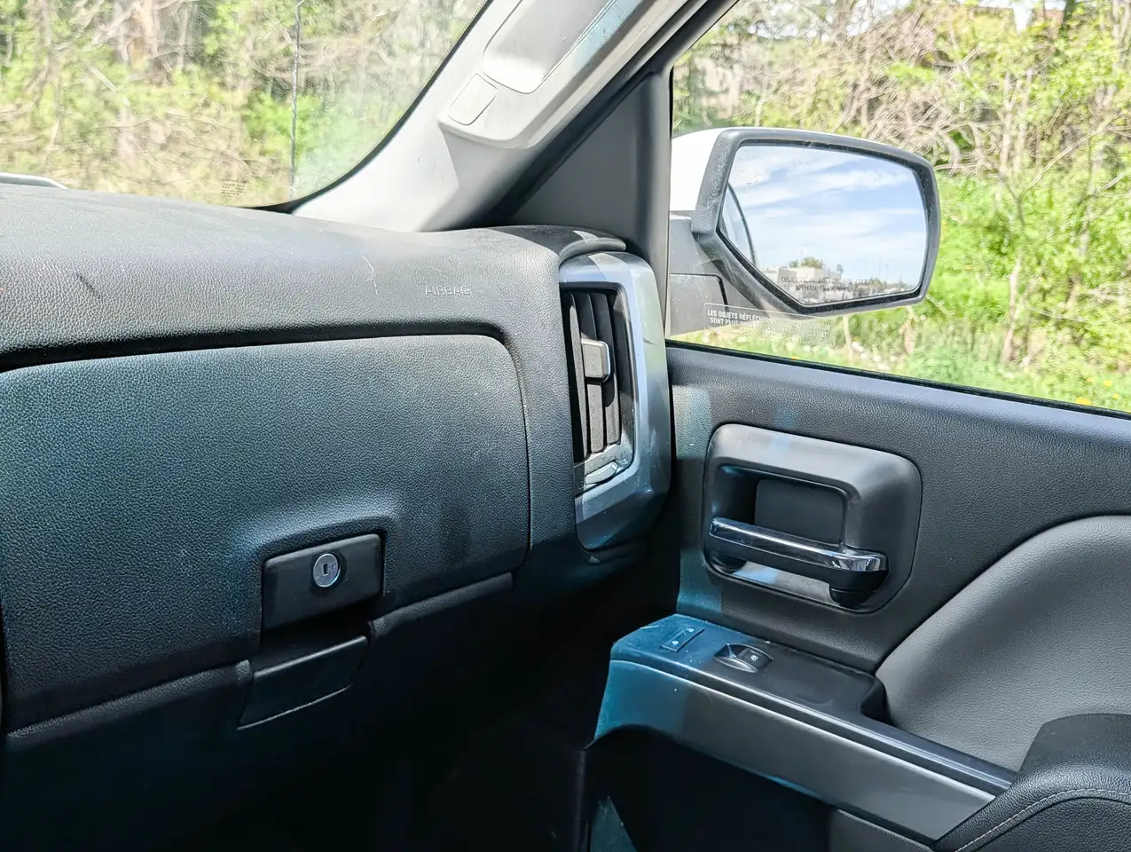 Chevrolet Silverado 1500 снимка Chevrolet Silverado 1500