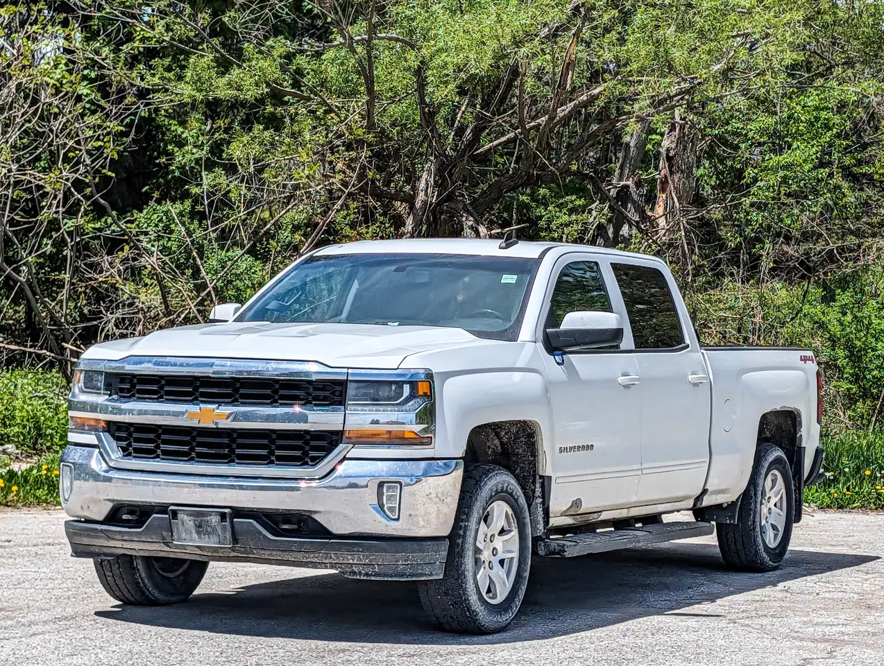 Chevrolet Silverado 1500 снимка Chevrolet Silverado 1500