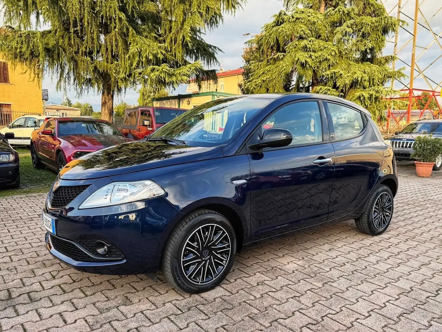 Lancia Ypsilon Ypsilon 1.2 69 CV 5 porte GPL Ecochic Gold Blu/Azzurro - 1