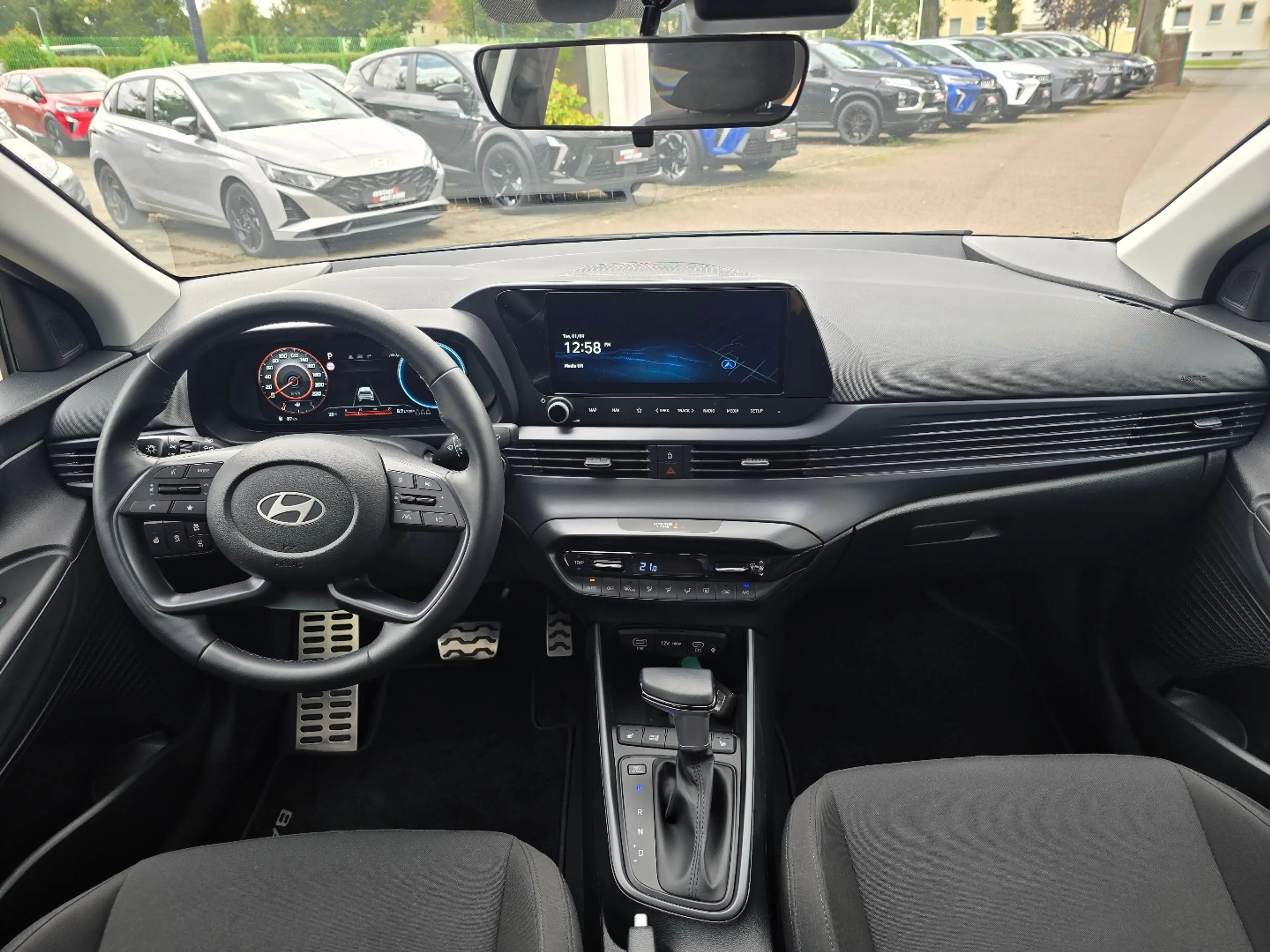Hyundai BAYON MY25 1.0 T-GDI (100PS) 7-DCT Trend, KP — photo 12