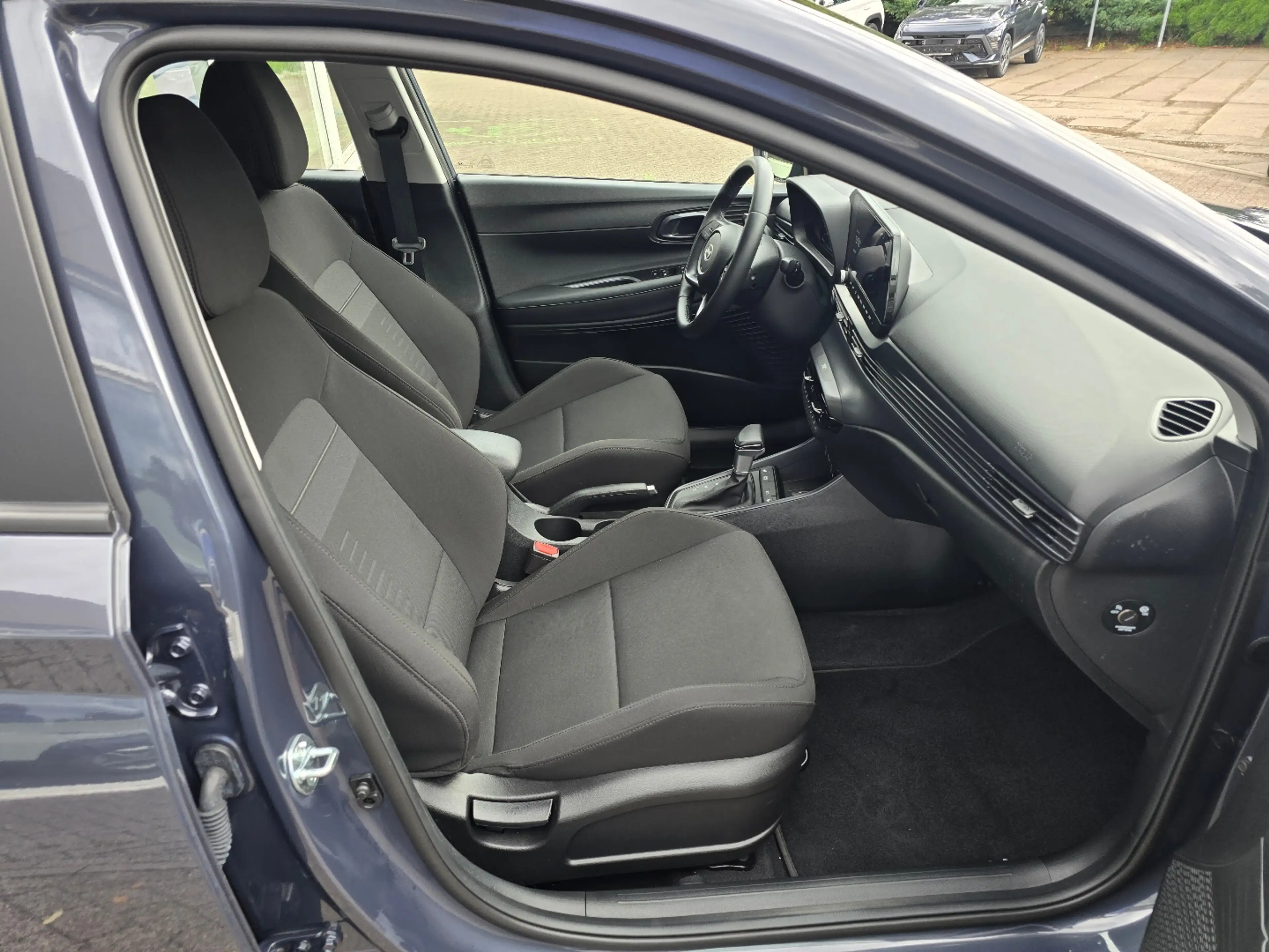 Hyundai BAYON MY25 1.0 T-GDI (100PS) 7-DCT Trend, KP — photo 11