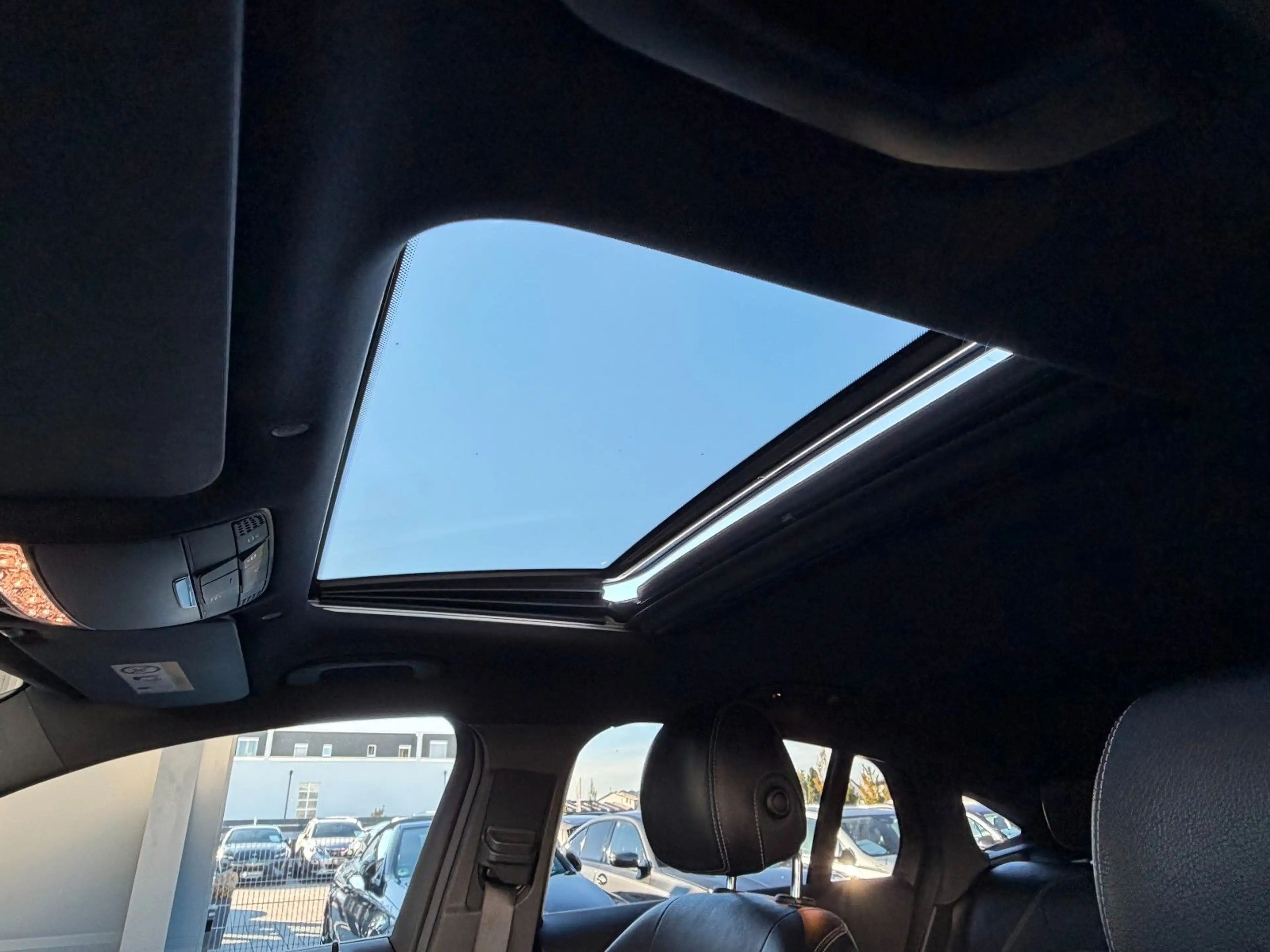 Mercedes-Benz GLC 300 de Coupe 4M*AMG*SB-Dach*360*Mbeam*Wides* — photo 15