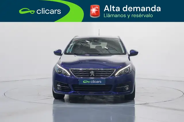 Peugeot 308 SW view 2