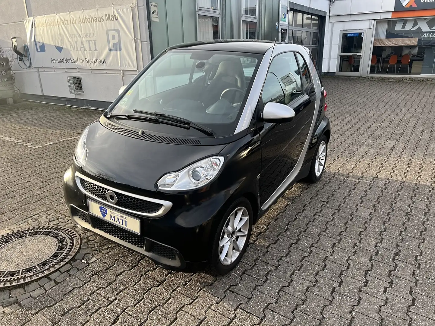 smart forTwo smart fortwo softouch passion micro hyb Fekete - 1