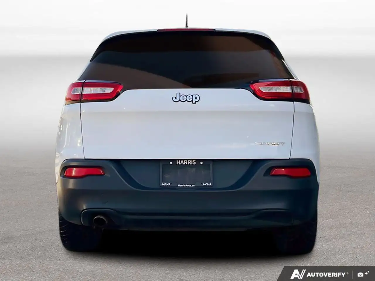 Jeep Cherokee снимка Jeep Cherokee