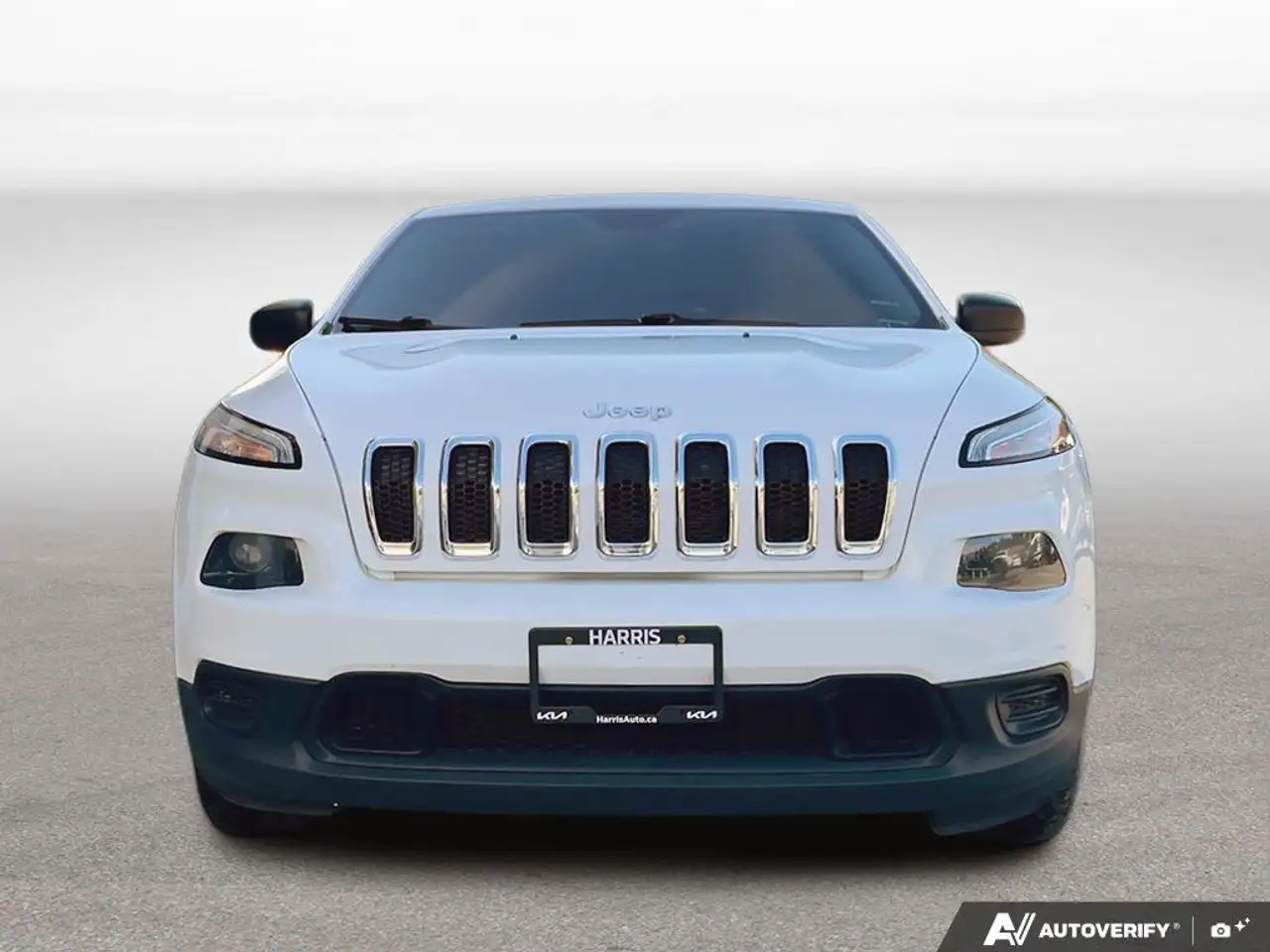 Jeep Cherokee снимка Jeep Cherokee