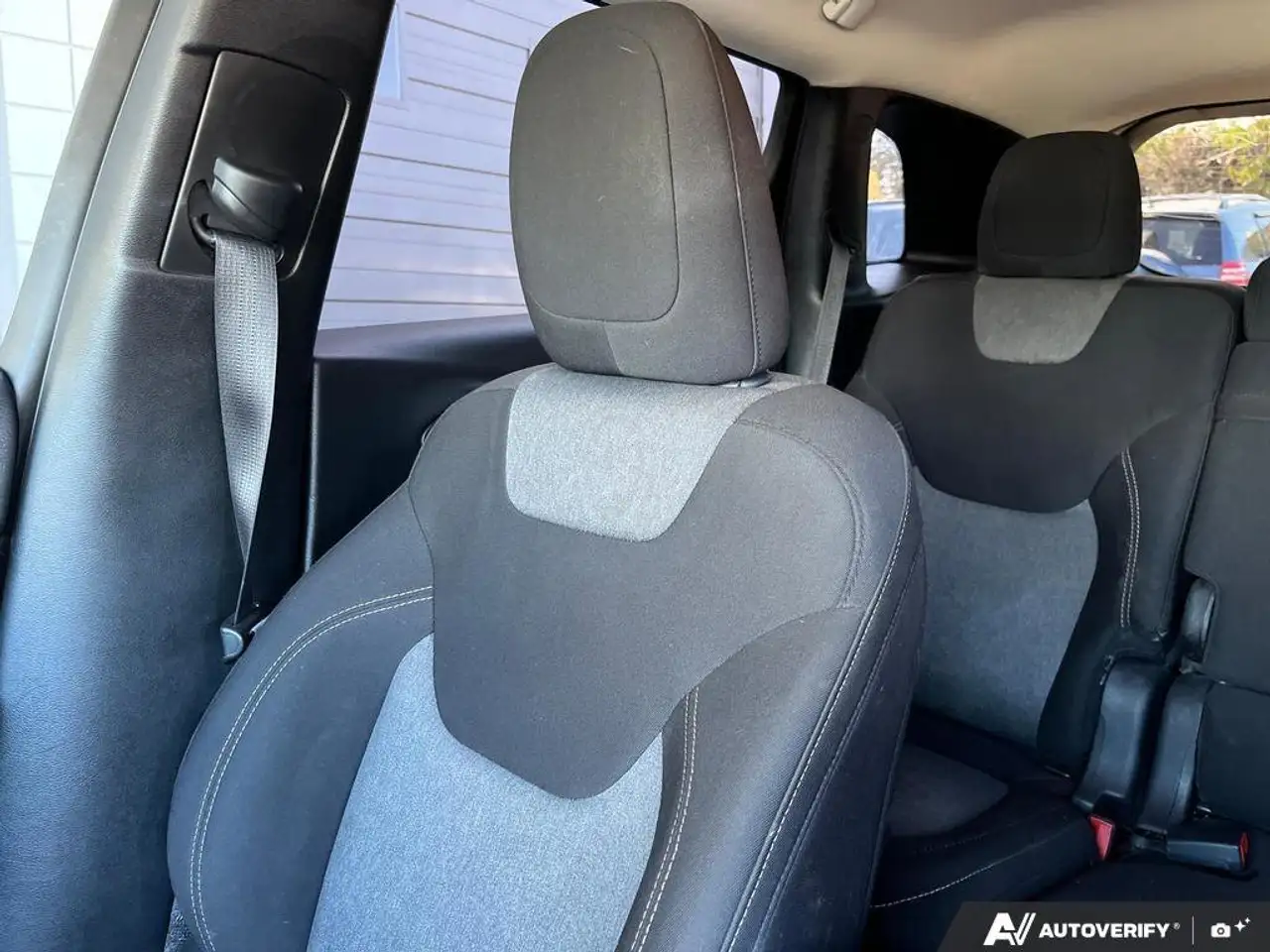 Jeep Cherokee снимка Jeep Cherokee