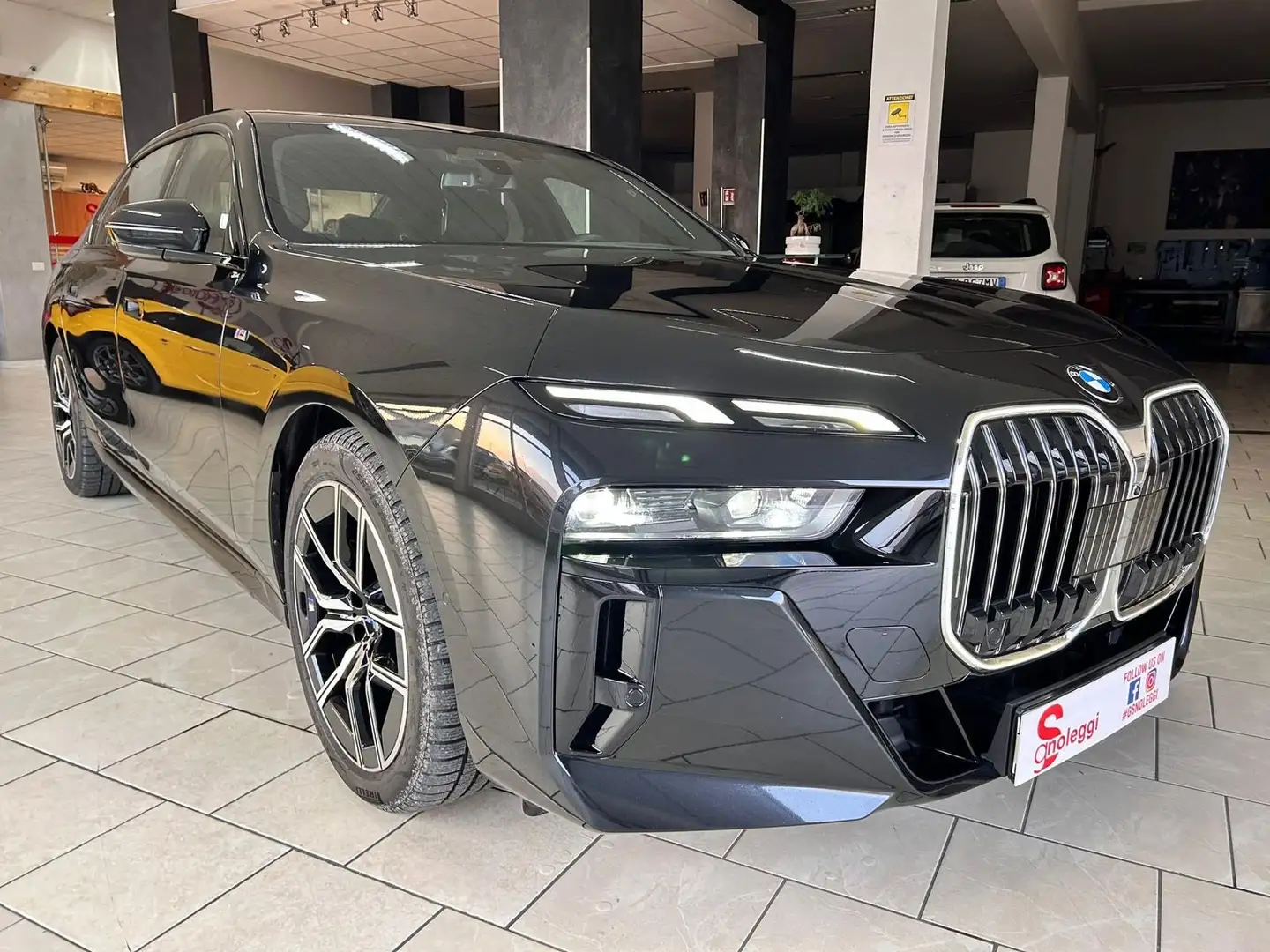 BMW 740 740d xdrive POSSIBILITÀ NOLO A RISCATTO - 1