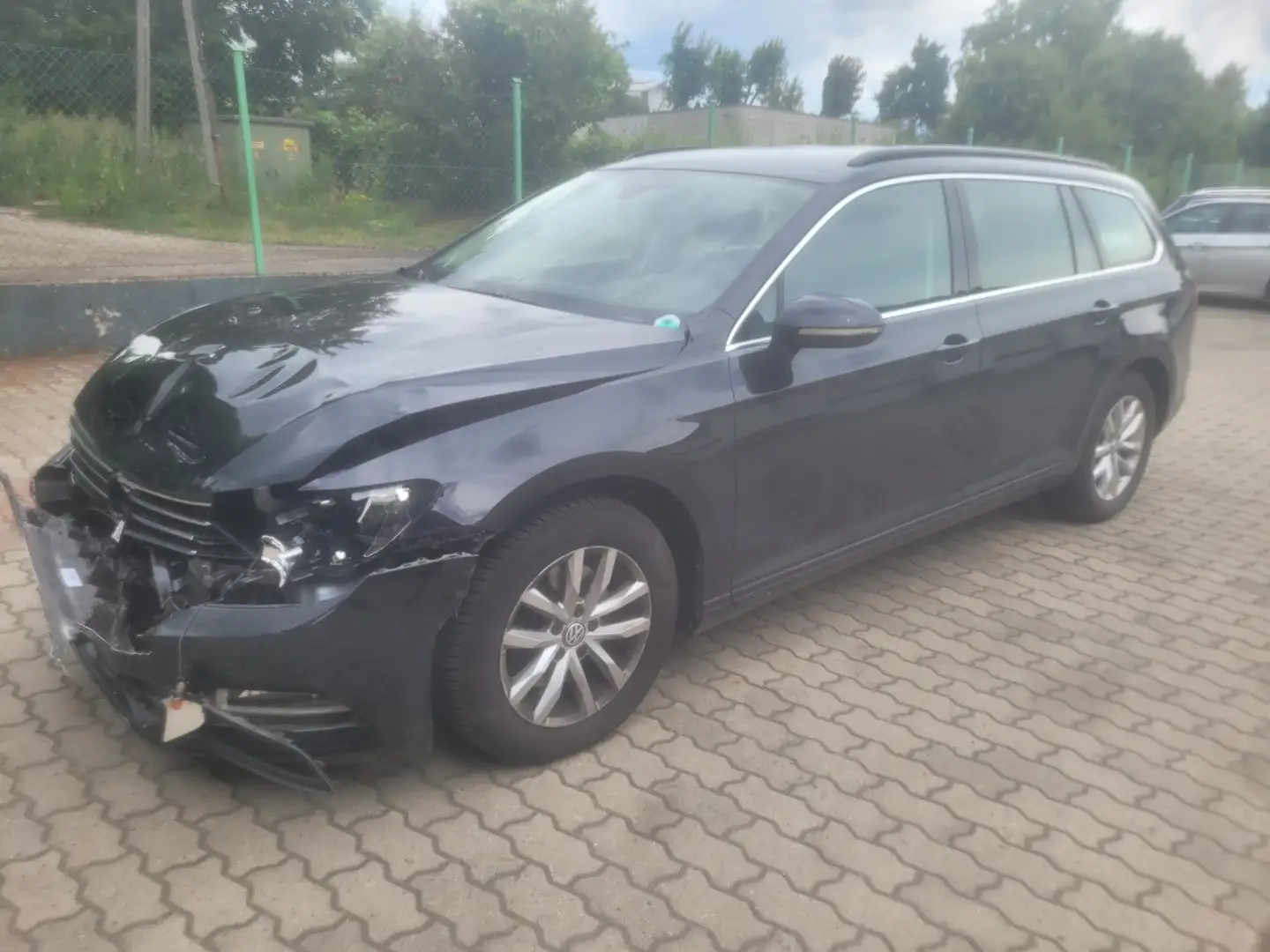 Volkswagen Passat Variant Comfortline BMT/Start-Stopp Negro - 1