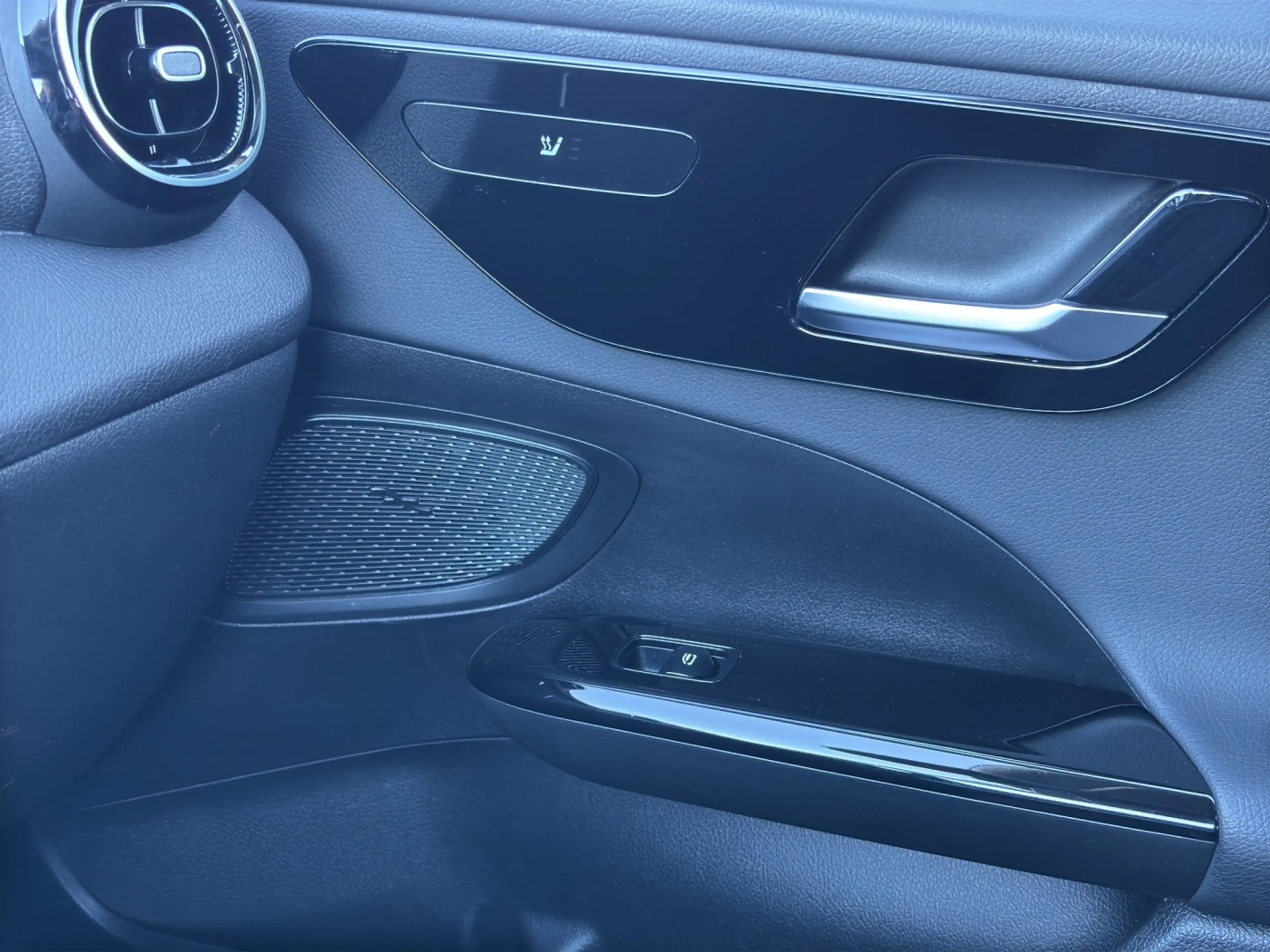 Mercedes-Benz C 220 d T Avantgarde*AHK*Park-Paket*Sitzhz*SpurH — photo 14