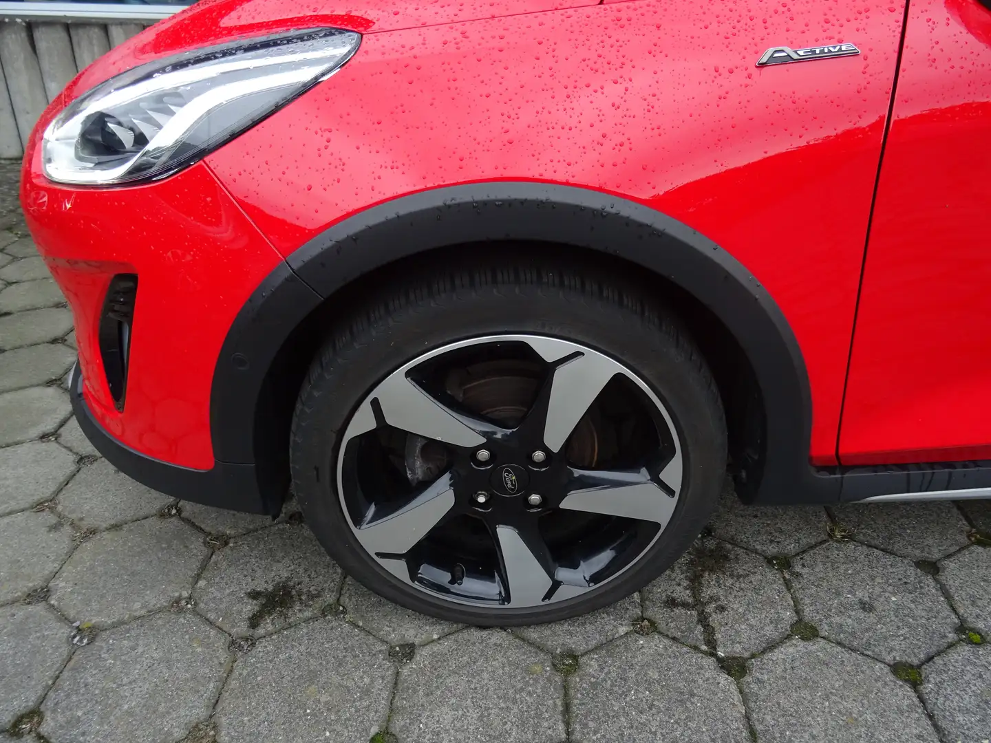 Ford Fiesta 1.0 Ecoboost Active +LED+Winter-Paket+Acc+Tw Rosso - 2
