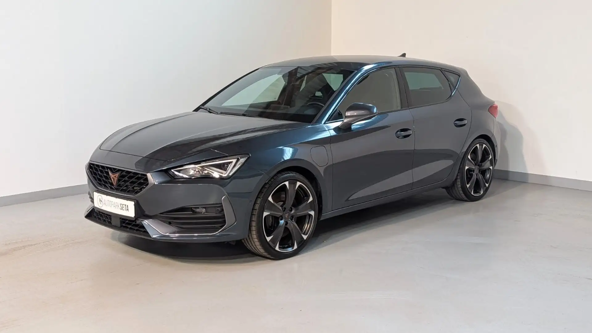 CUPRA Leon VZ e-Hybrid 180kW Gris - 1