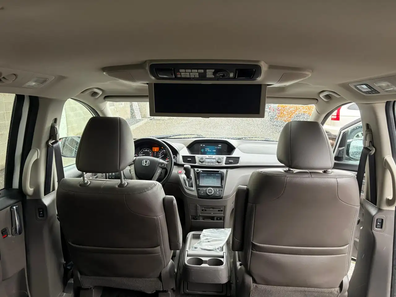 Honda Odyssey снимка Honda Odyssey