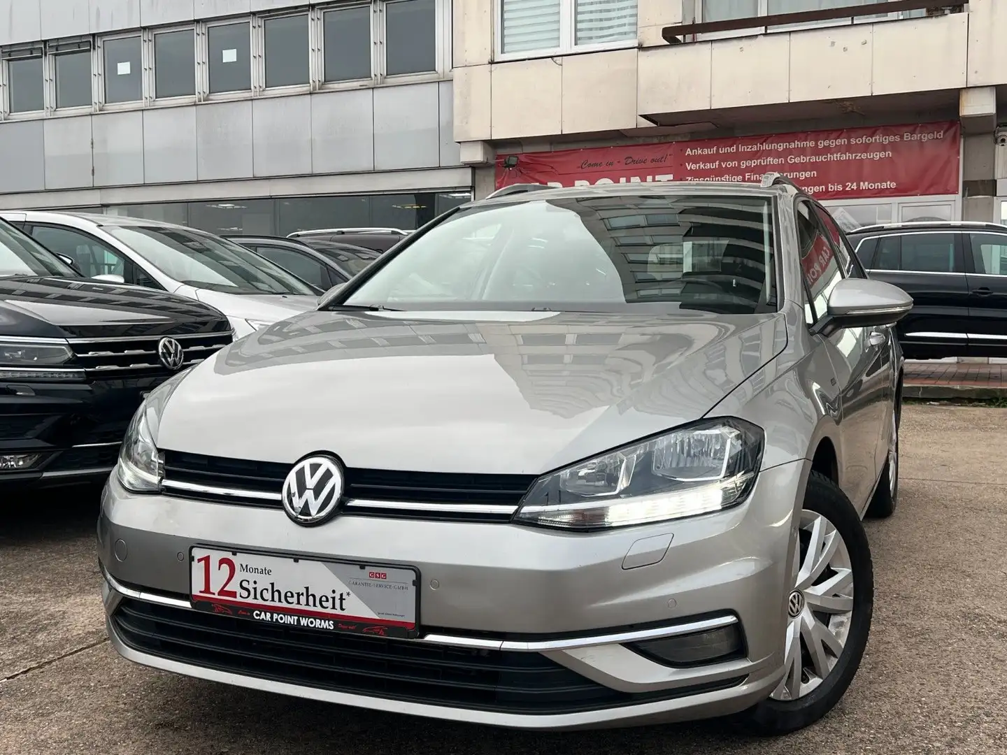 Volkswagen Golf VII Variant *DSG*ACC*NAVI*TOUCH*AHK* Silber - 1