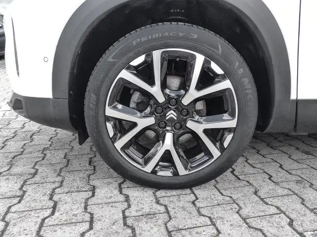 Citroen C5 Aircross view 3