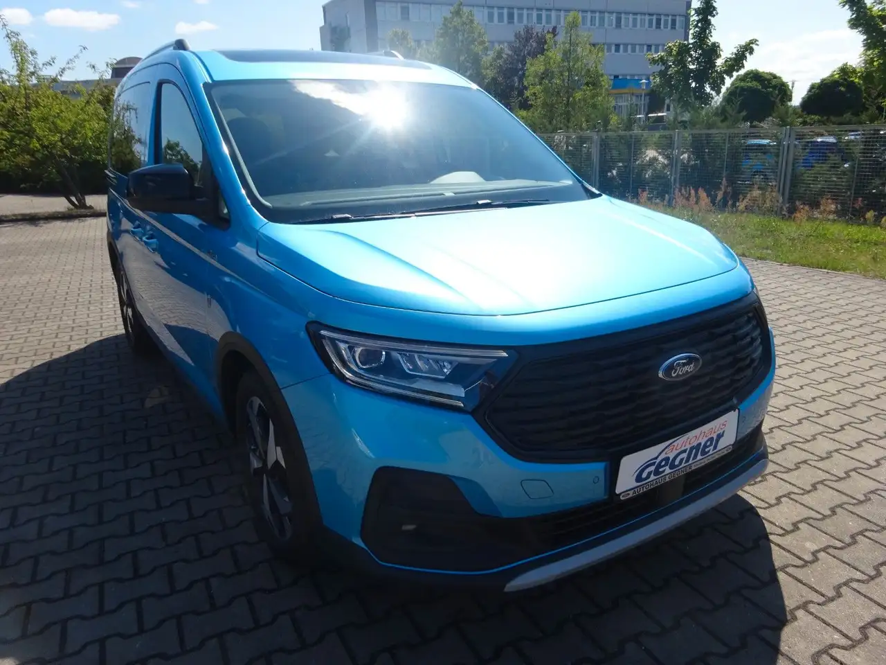 Ford Tourneo 2026 — фото 10