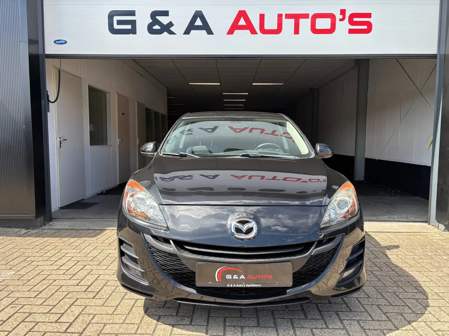 Mazda 3 1.6 / CRUISE CTRL / PDC / STOELVERW / AIRCO Zwart - 2
