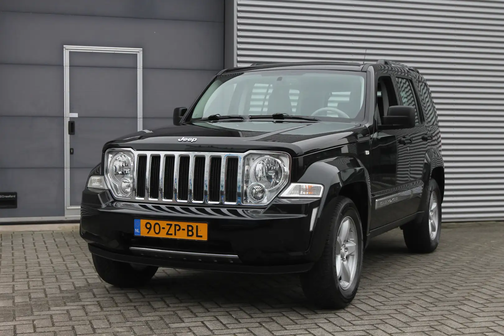 Jeep Cherokee 3.7 V6 Limited I Aut. I 4WD I Leder I Schuifdak I Zwart - 2