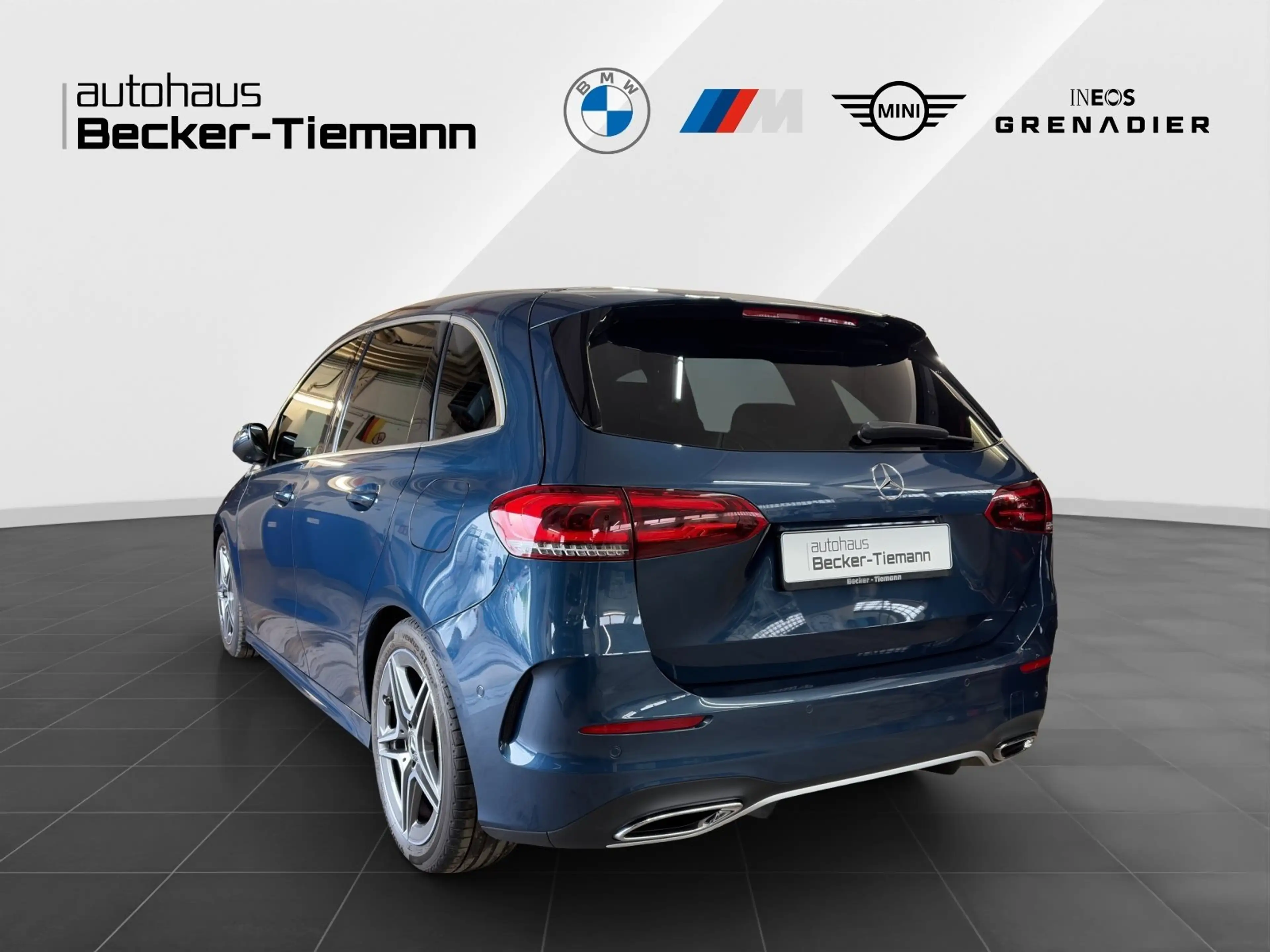Mercedes-Benz B 250 4Matic| 7G-DCT| AMG Line| Head Up| Sthzg| Ahk — photo 4