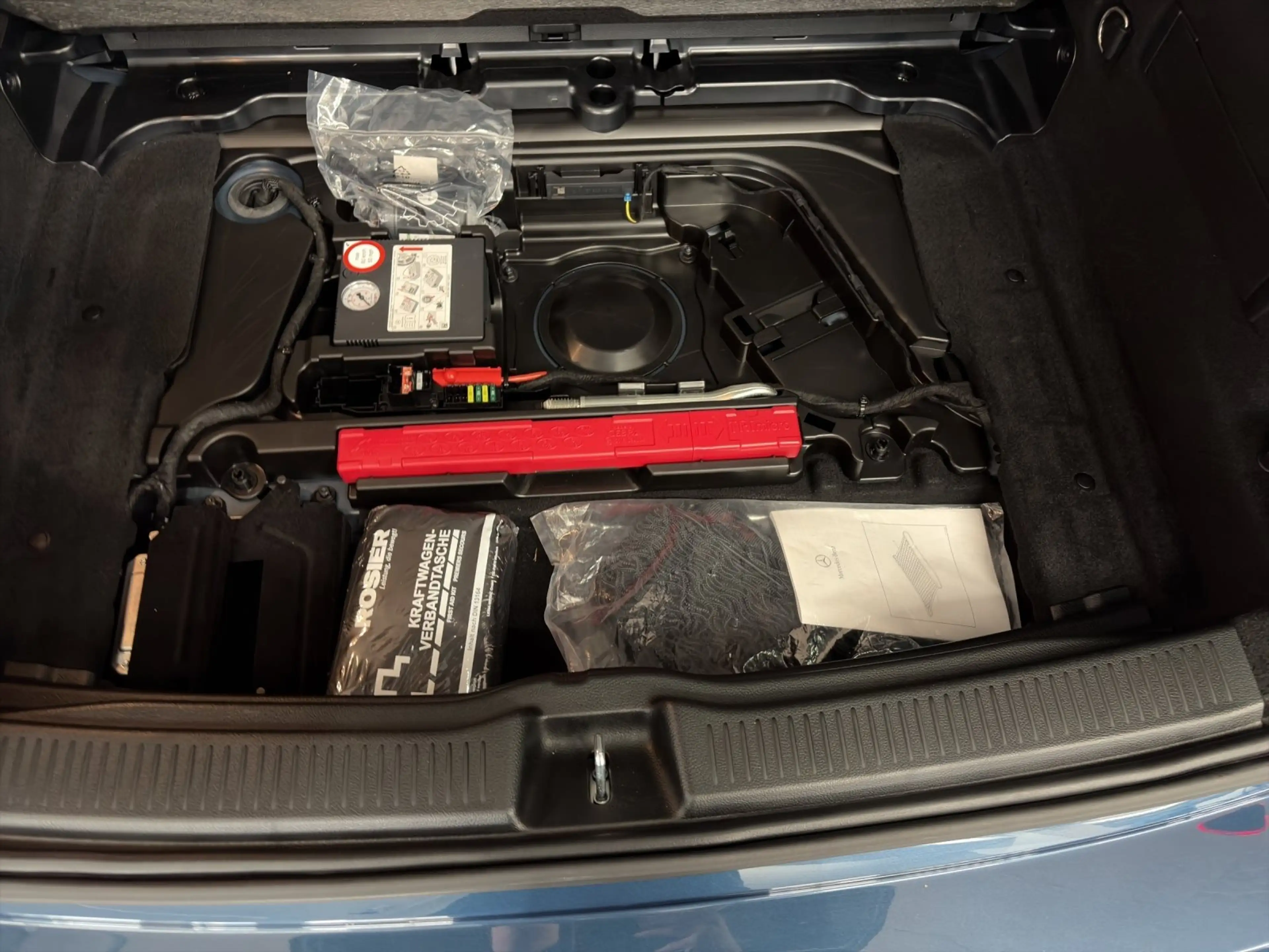 Mercedes-Benz B 250 4Matic| 7G-DCT| AMG Line| Head Up| Sthzg| Ahk — photo 15
