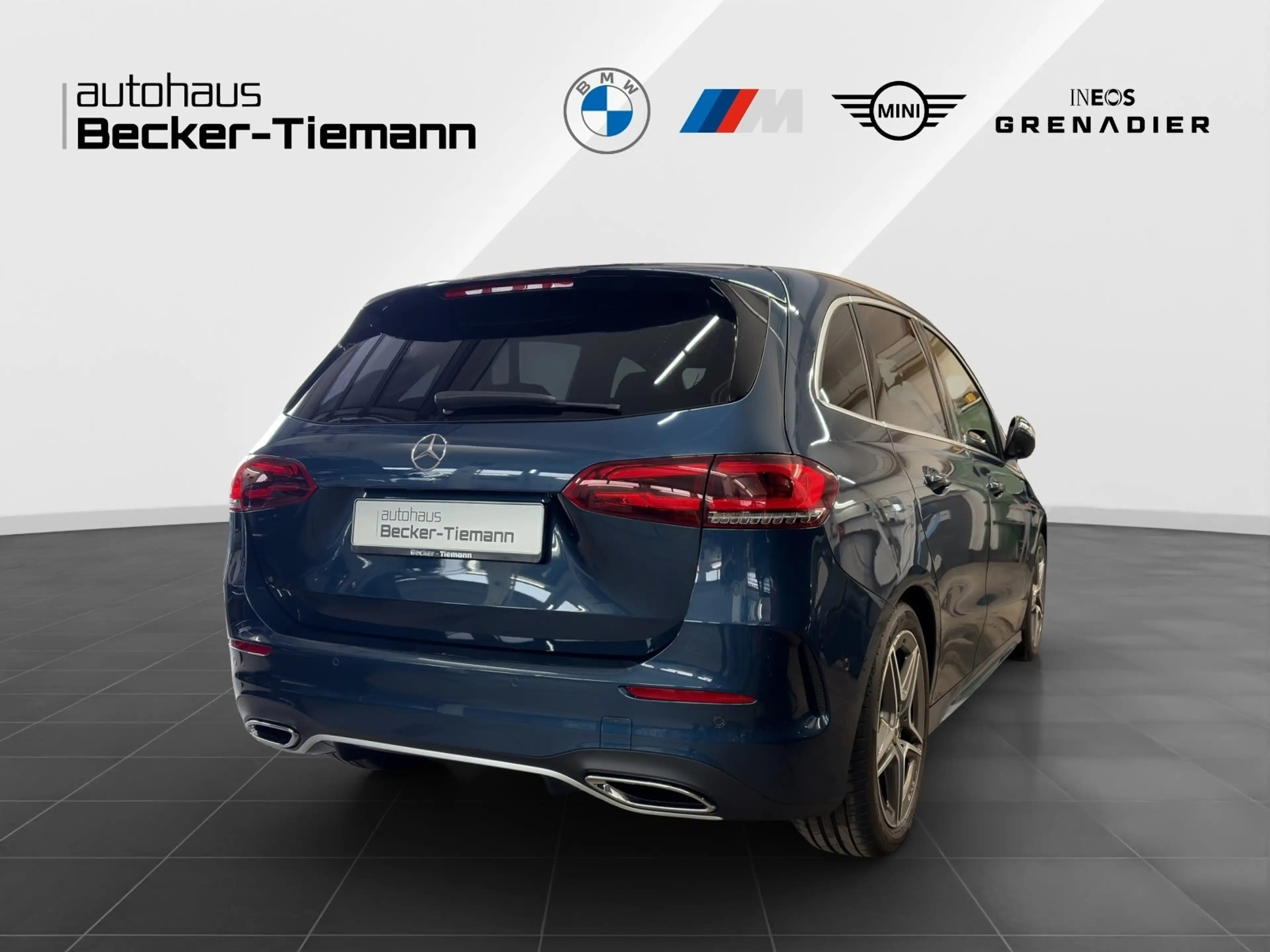 Mercedes-Benz B 250 4Matic| 7G-DCT| AMG Line| Head Up| Sthzg| Ahk — photo 6