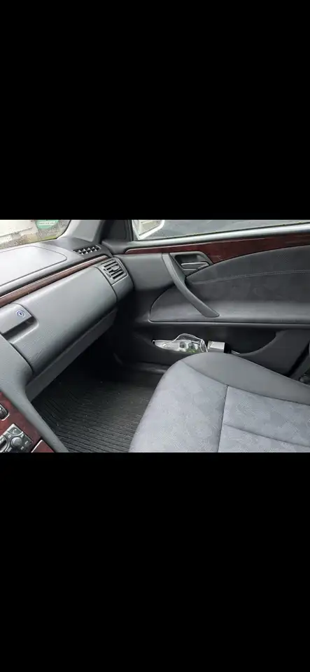 Mercedes-Benz E 200 Elegance, foto 5