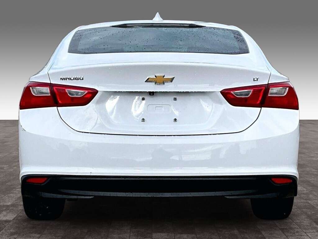 2023 Chevrolet Malibu LT — снимка 1