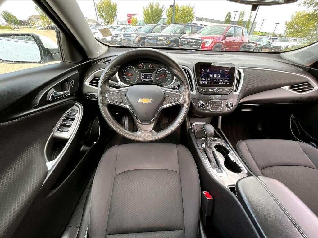 2023 Chevrolet Malibu LT — снимка 1