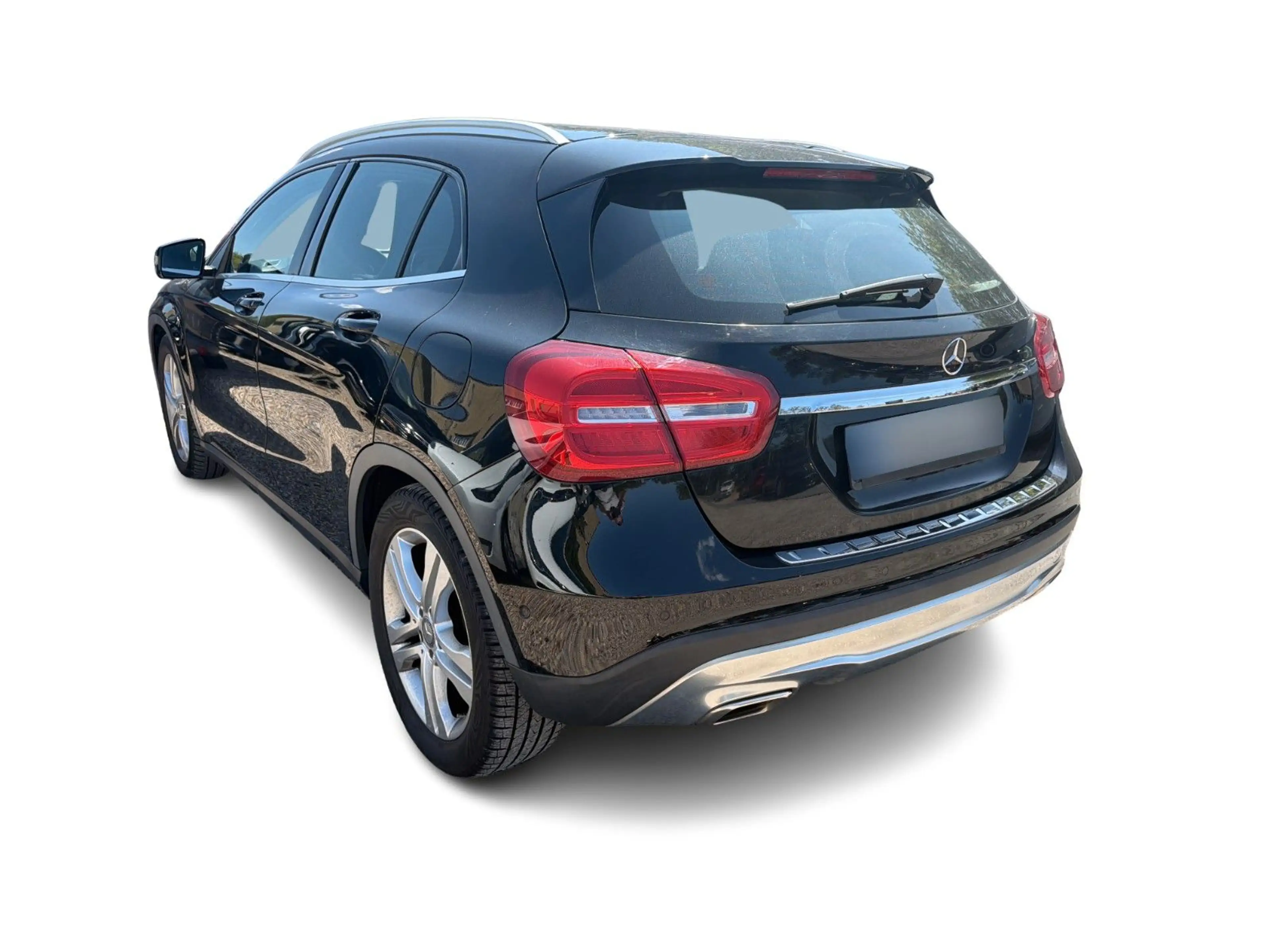 Mercedes-Benz GLA 200 Urban*SHZ*SPUR+TOTW ASSIST*NAVI*KLIMA* — photo 4