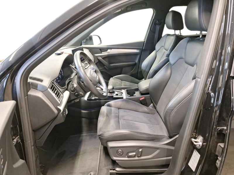 Audi Q5 55 TFSI e PHEV quattro S-line AHK RFK *IM VORLAUF* — photo 4