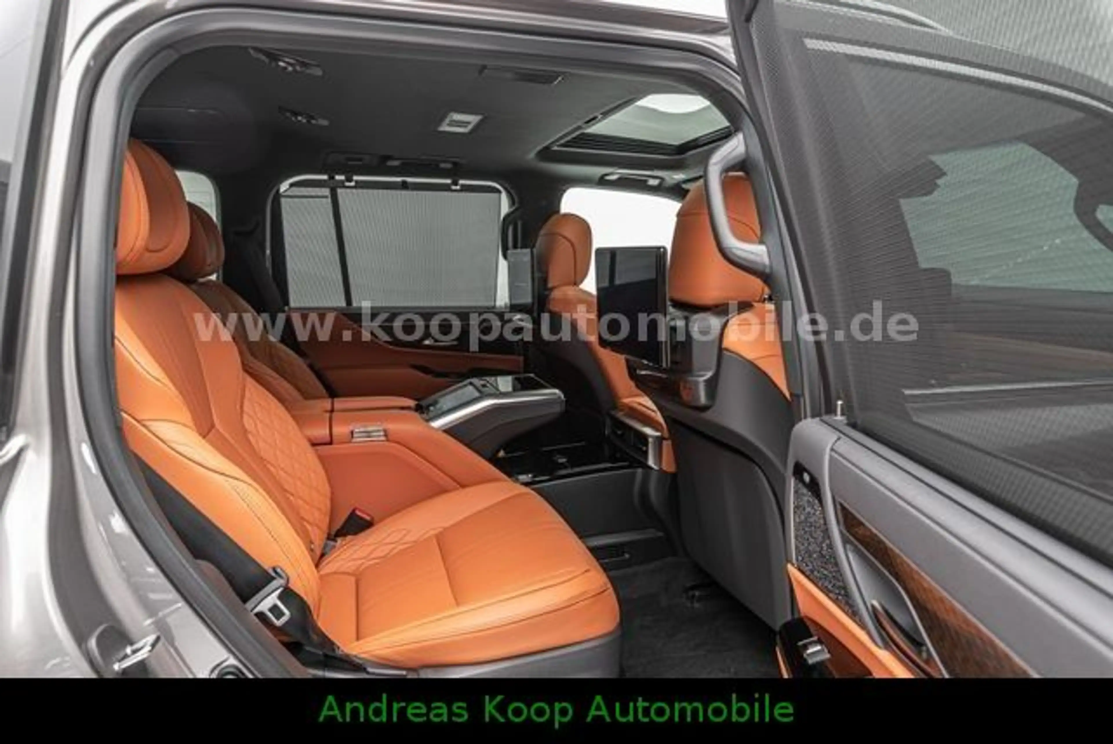 Lexus LX 700h Superior VIP+ 4-Sitzer — photo 9