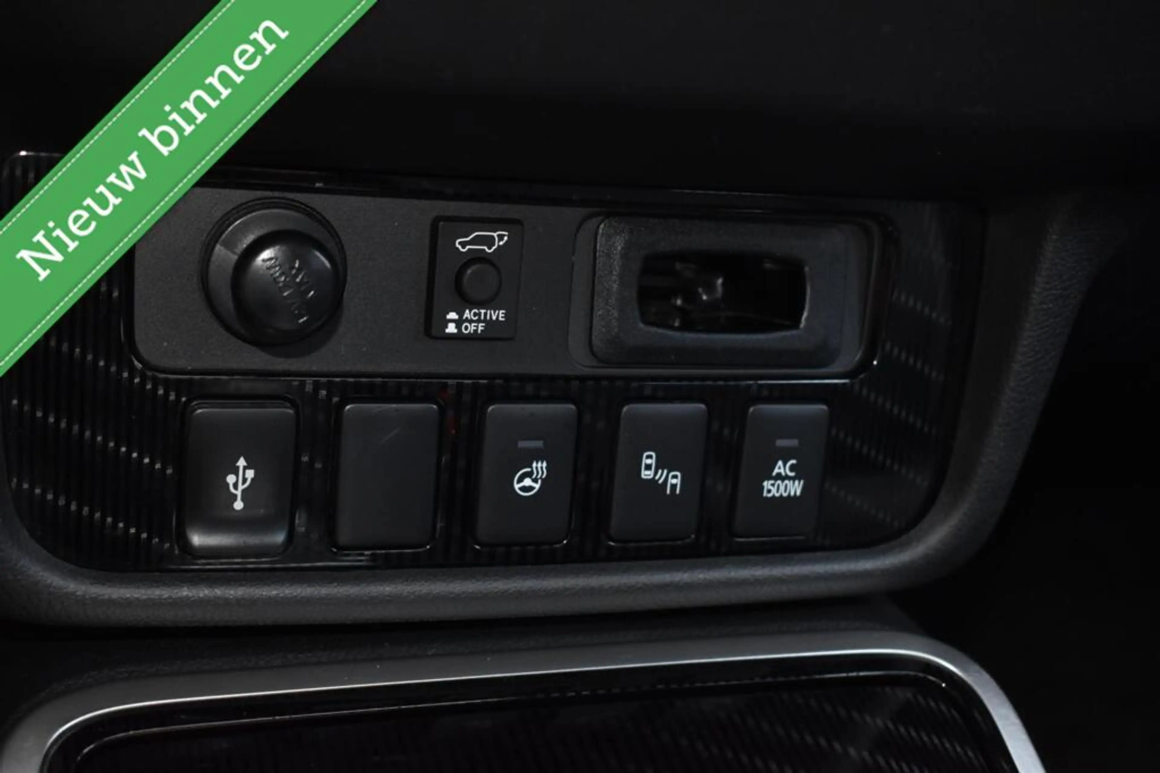 Mitsubishi Outlander 2.4 PHEV Diamand Edition LEDER VOL! 360º/PANORAMAD — photo 19