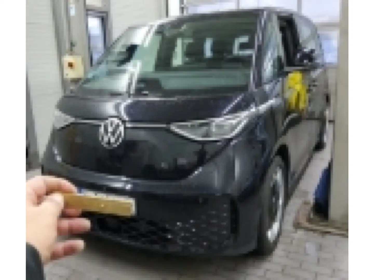 Volkswagen ID. Buzz ID.Buzz Pro Navi IQ.Light DAB+ FrontAssist Schwarz - 2