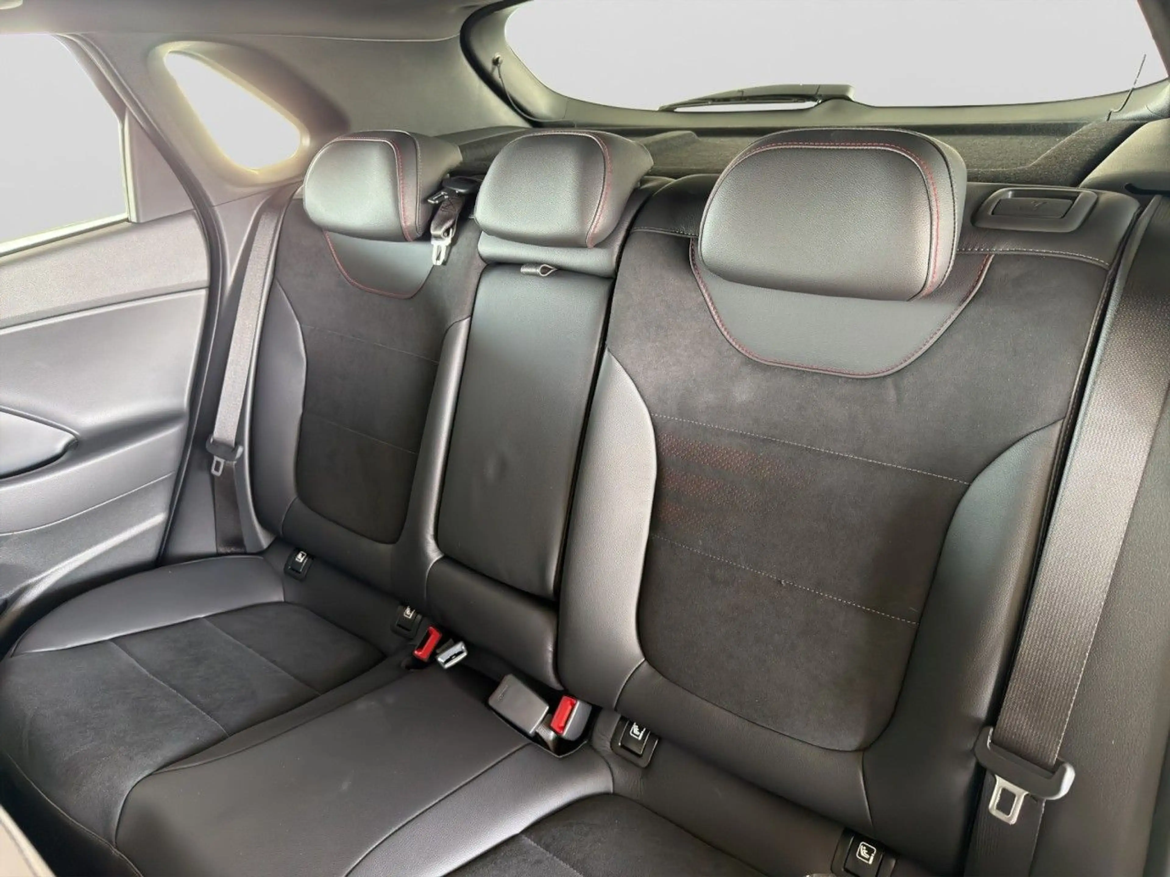 Hyundai i30 N LINE X 7-DCT + PANORAMAGLASDACH U.V.M.! — photo 12