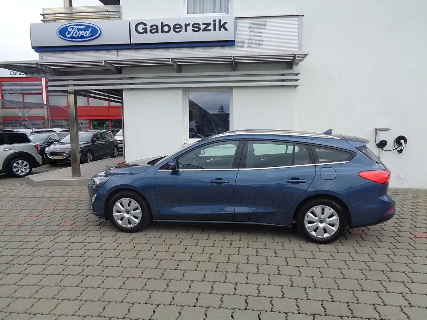 Ford Focus Traveller 1,0 EcoBoost Titanium Bleu - 2