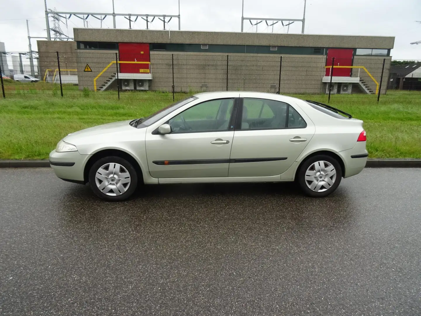 Renault Laguna 1.6-16V Authentique Sarı - 2