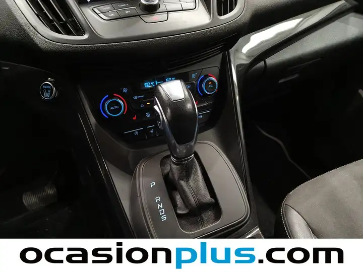 Ford Kuga 2019, foto 5