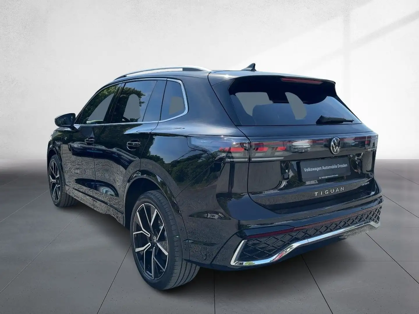 Volkswagen Tiguan R-Line 1,5 eHybrid DSG *AHZV PANO LEDER* Noir - 2