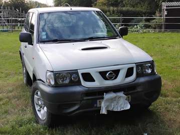 Terrano 2.7 TDi Sport