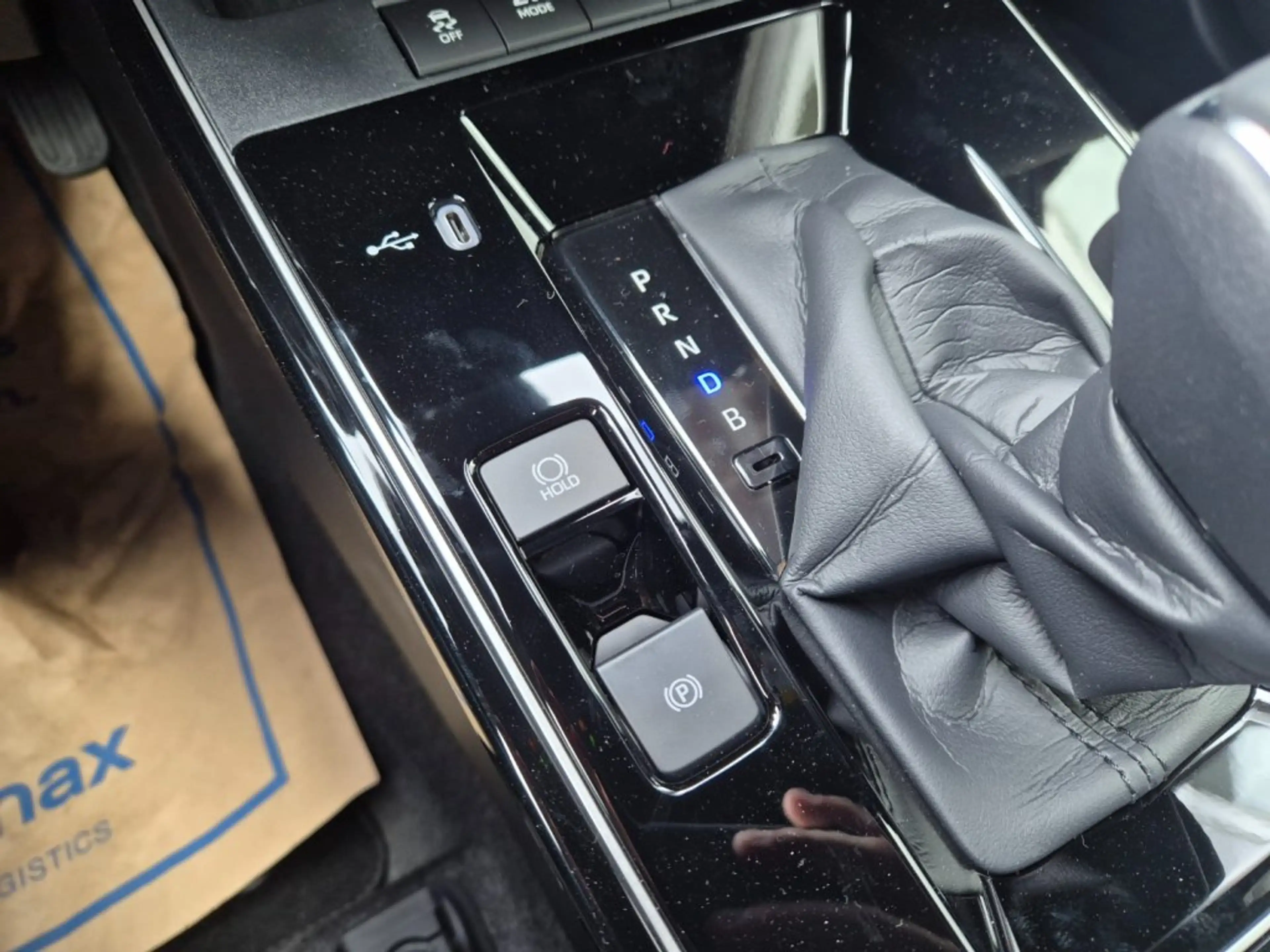 Toyota Corolla Cross SUV Teamplayer 1,8l Hybrid CVT — photo 15