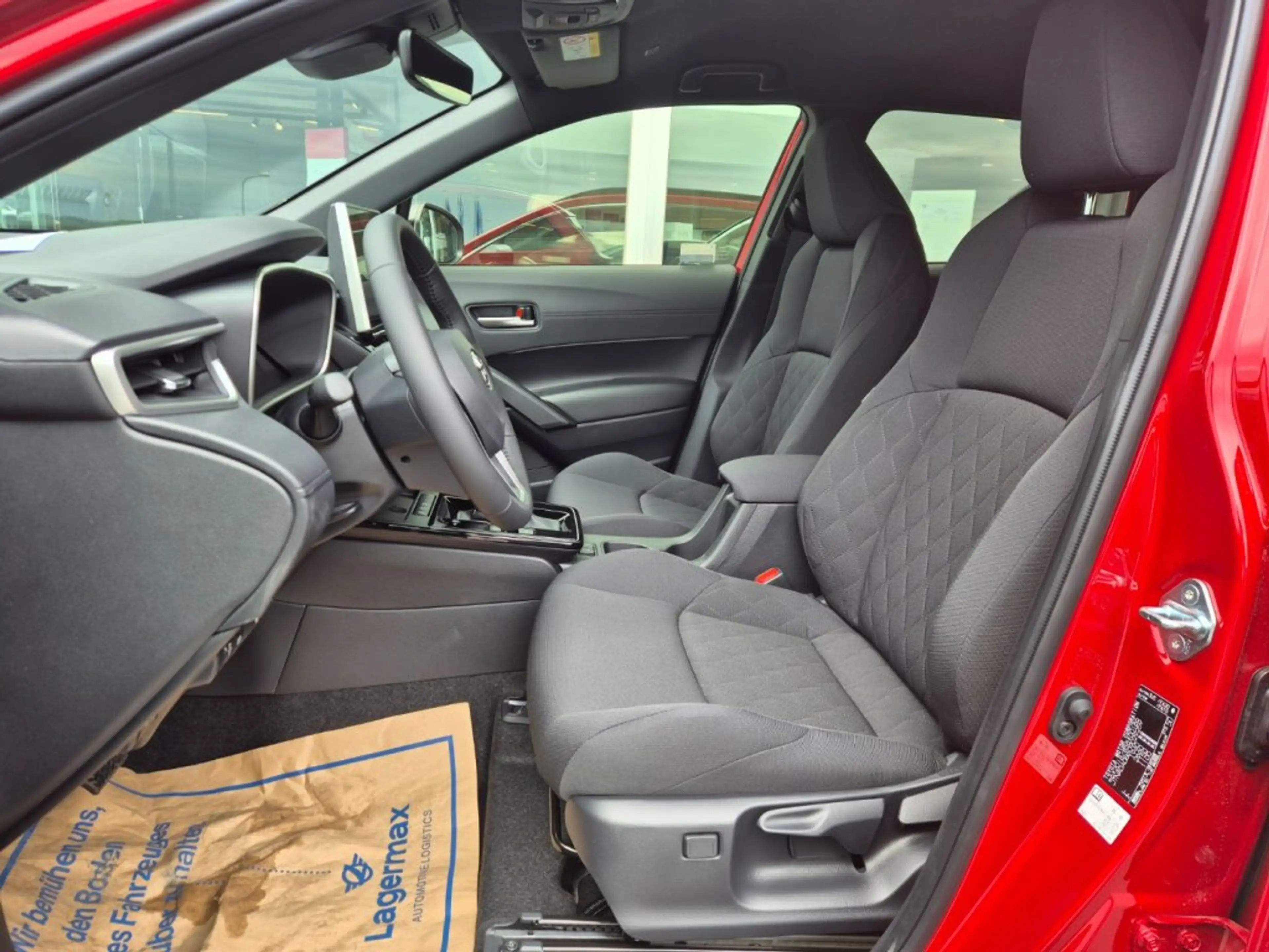 Toyota Corolla Cross SUV Teamplayer 1,8l Hybrid CVT — photo 6