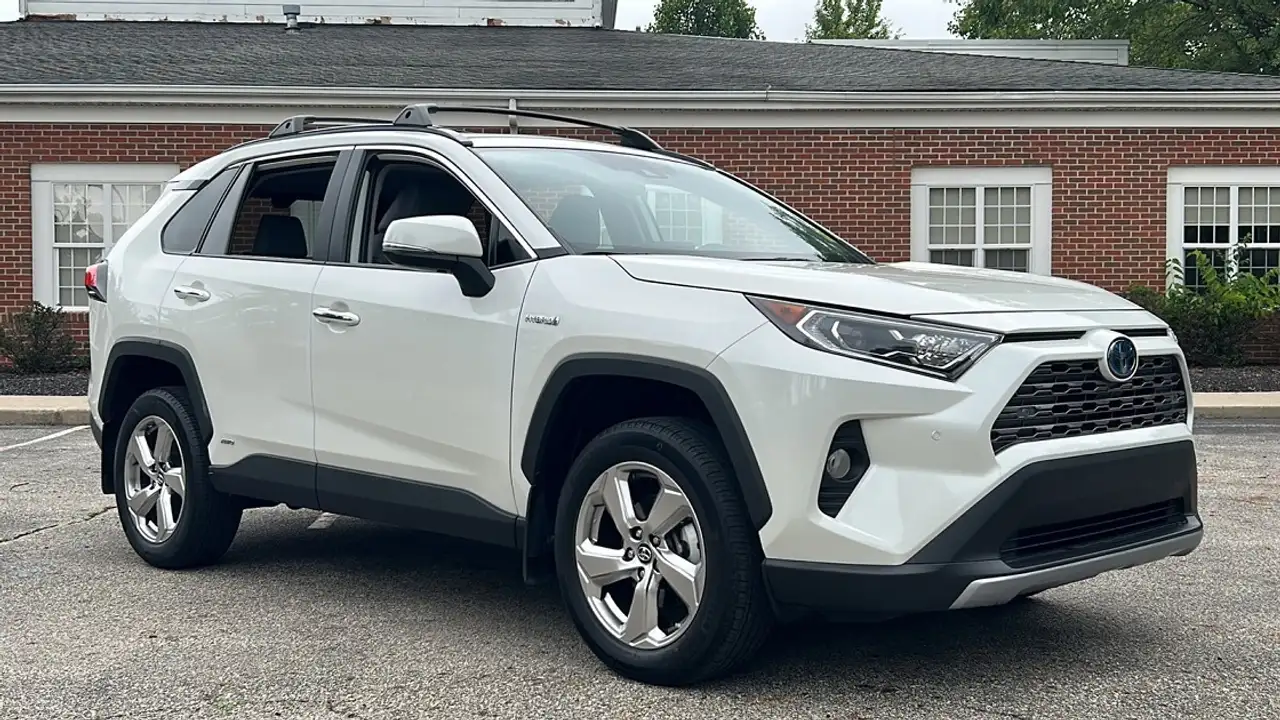 Toyota RAV 4 снимка Toyota RAV 4
