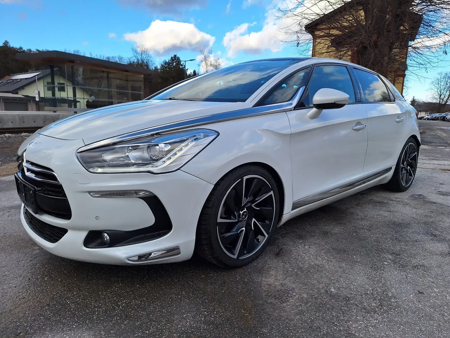 Citroen DS5 HDi 165 Sport Chic - 1