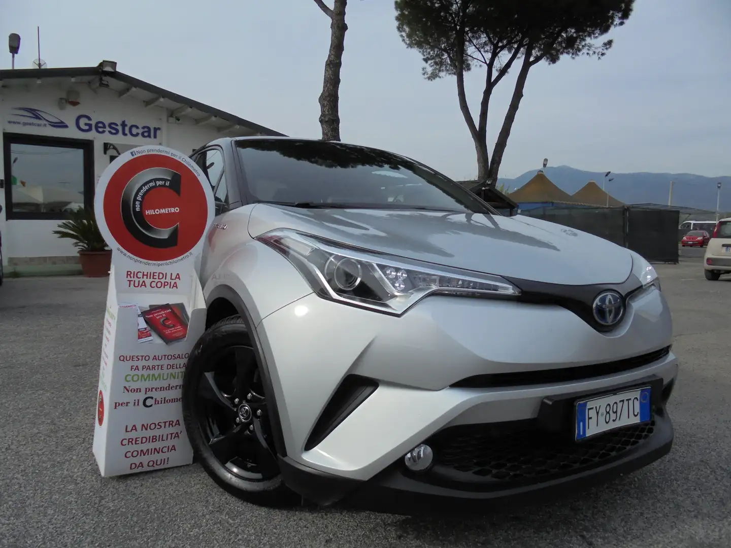 Toyota C-HR C-HR I 2016 1.8h Business 2wd e-cvt Silver - 1