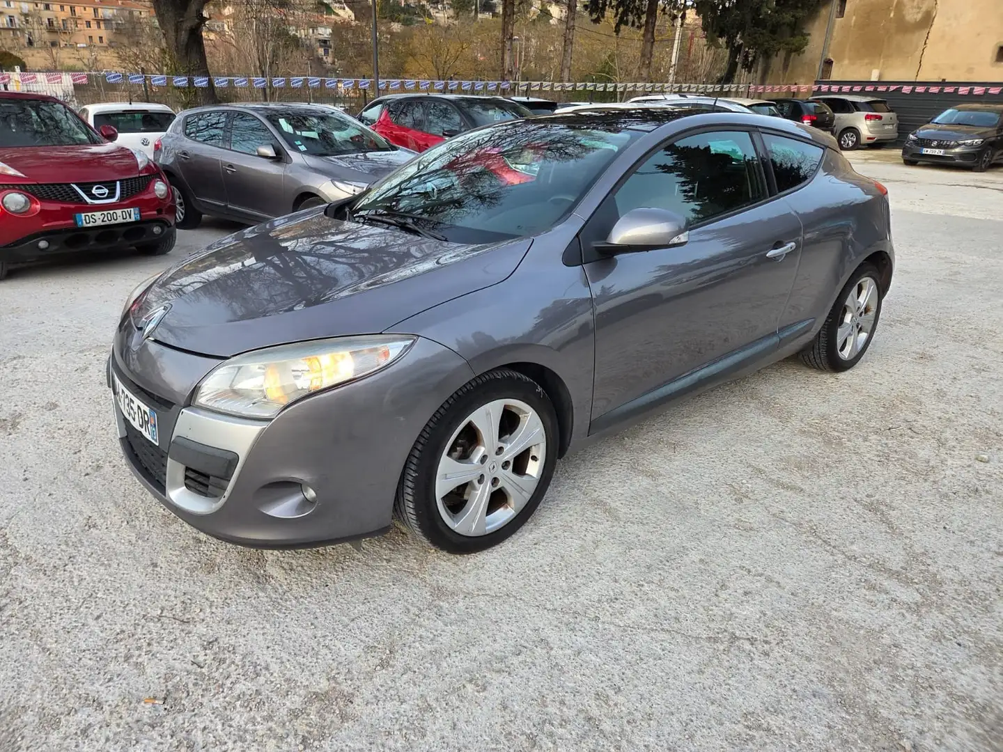 Renault Megane Dynamique Grau - 2