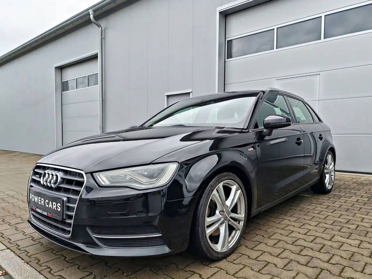 Audi A3 2.0 TDI*Sportback*Quattro*S line*Zahnr. NEU Noir - 1